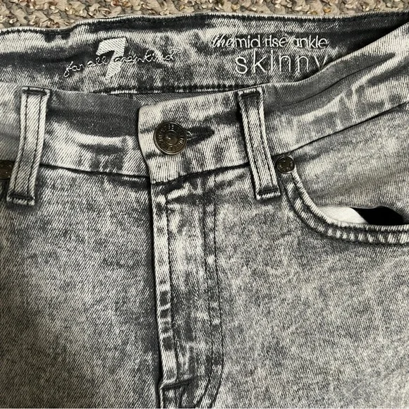 Women’s 7 for all Mankind Jeans, Midrise Ankle Skinny, Gray - Picture 4 of 11